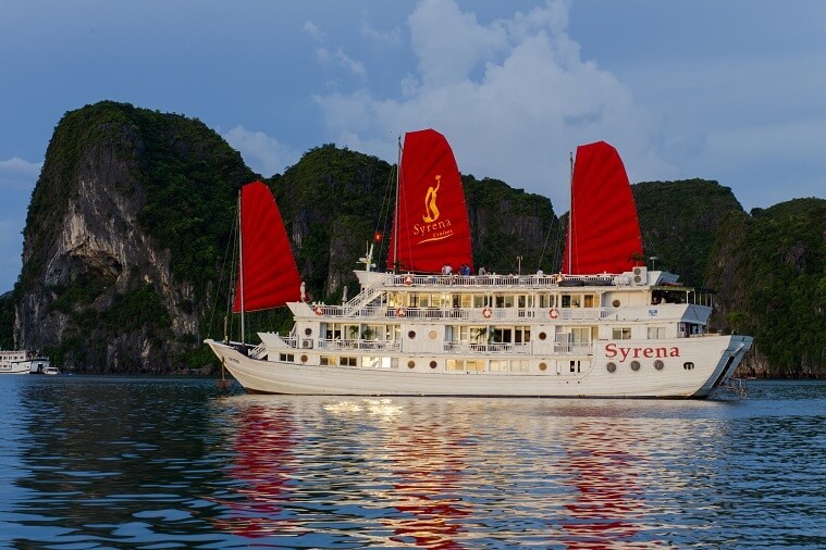 Syrena Cruises Hạ Long